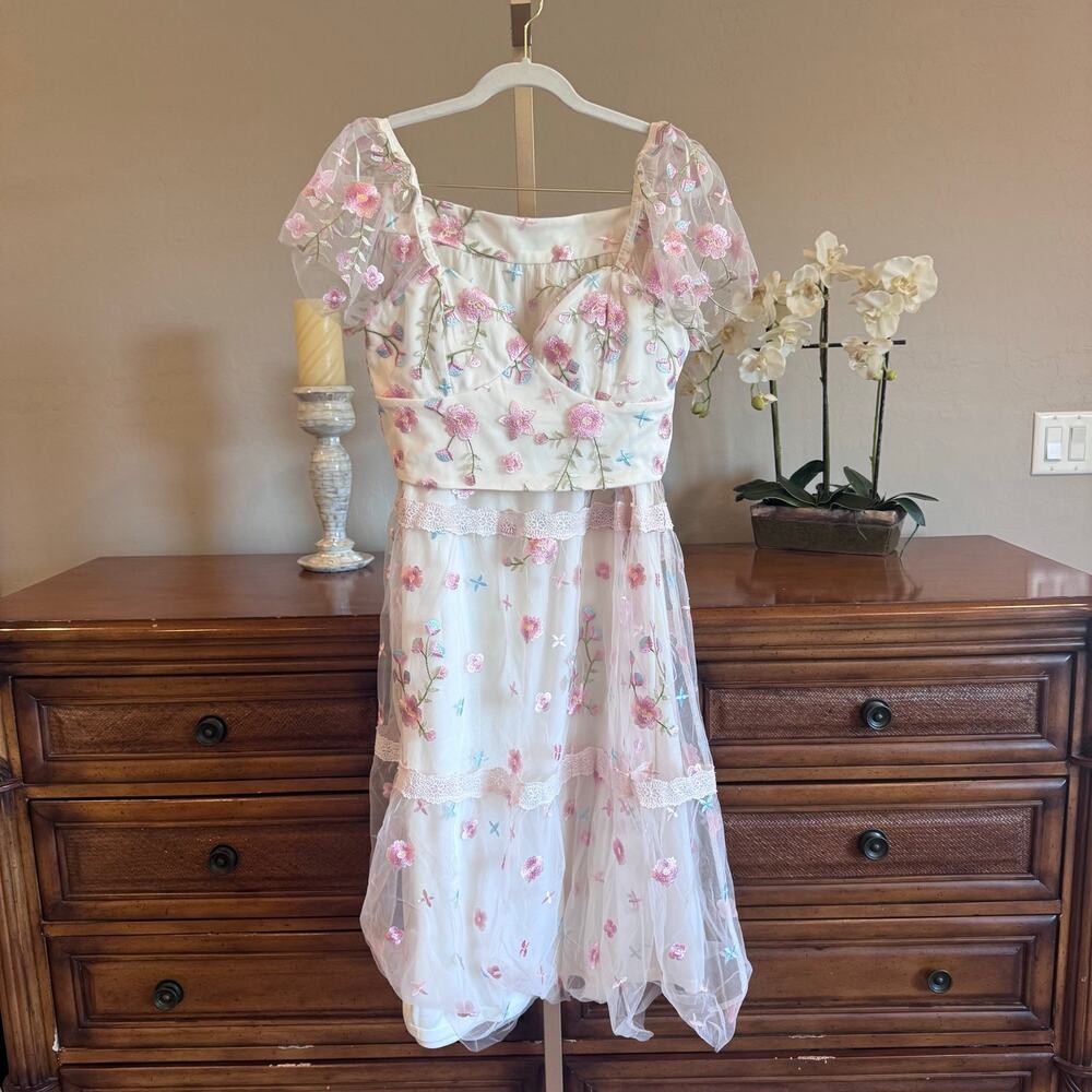 Altar’d State Ambrose Floral Embroidered Top & Skirt Set NWT Small - Picture 14 of 14